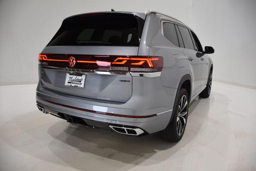 new 2024 Volkswagen Atlas car, priced at $48,393