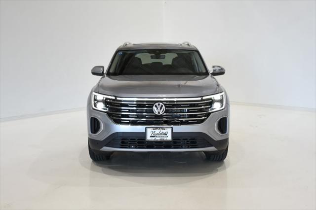 new 2024 Volkswagen Atlas car, priced at $44,215