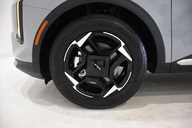 new 2026 Kia Sportage car, priced at $33,130