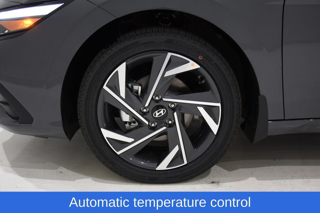 new 2025 Hyundai ELANTRA HEV car, priced at $25,589