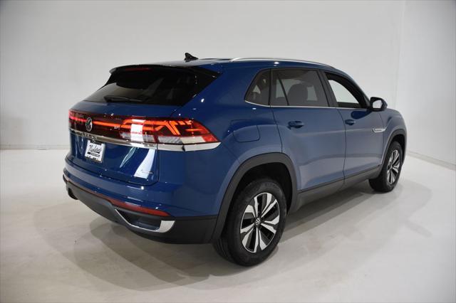 new 2025 Volkswagen Atlas Cross Sport car, priced at $38,514