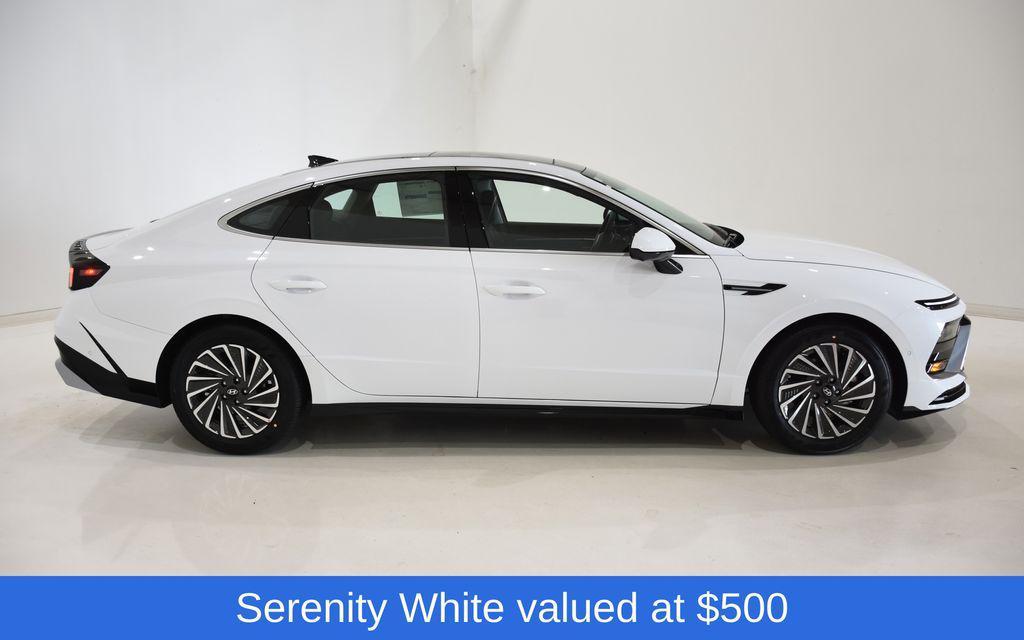 new 2025 Hyundai Sonata Hybrid car, priced at $36,333