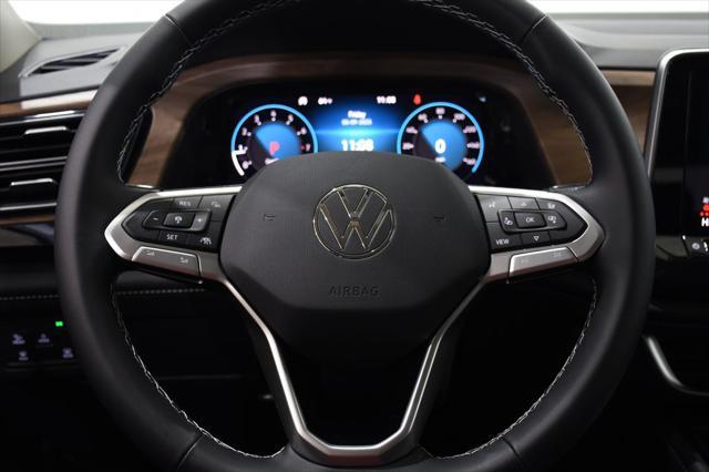 new 2025 Volkswagen Atlas car, priced at $39,903