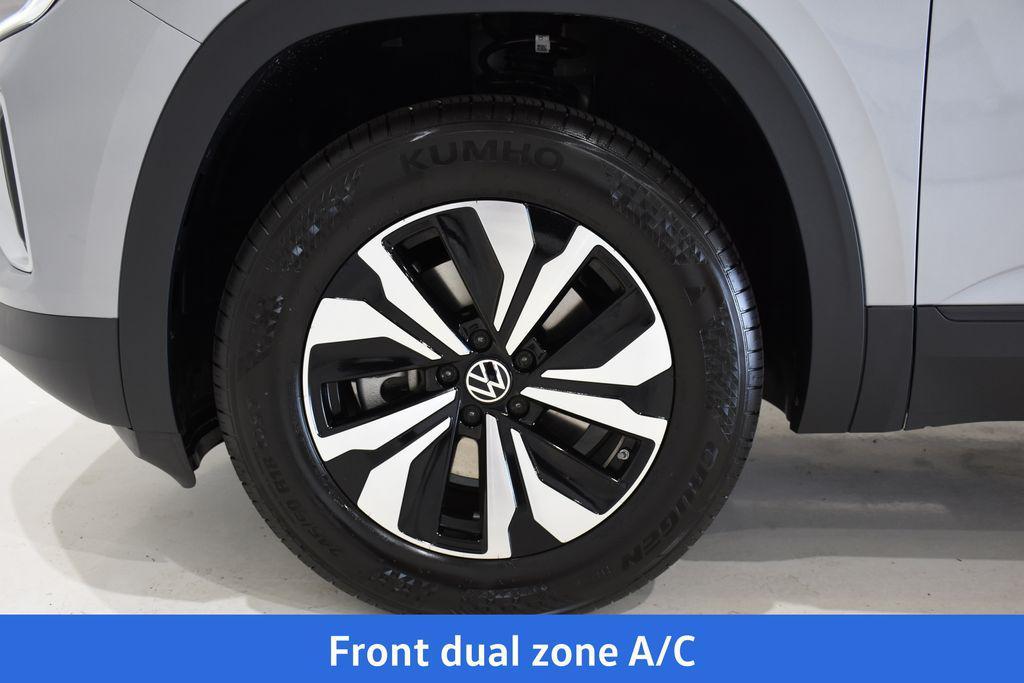 new 2025 Volkswagen Atlas car, priced at $35,903