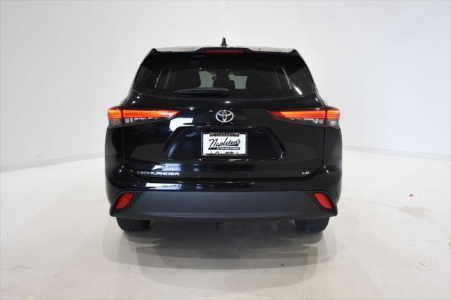 used 2024 Toyota Highlander car, priced at $38,890