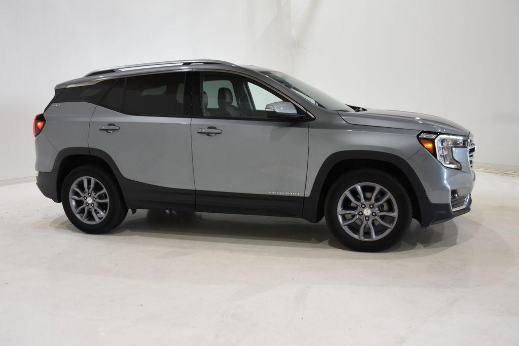 used 2024 GMC Terrain car, priced at $25,631