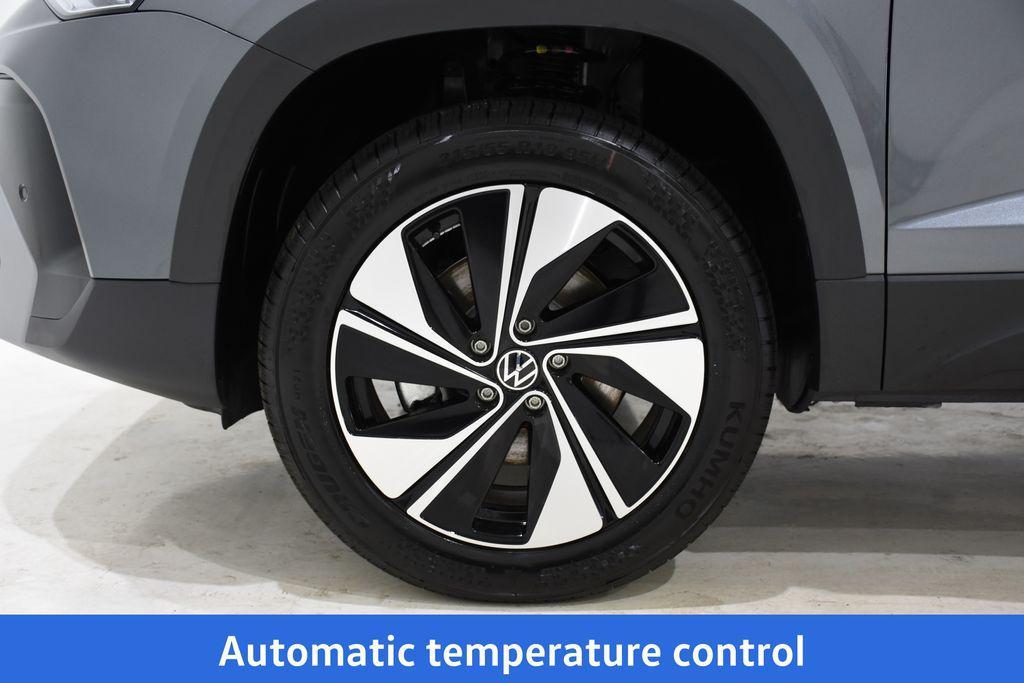 new 2026 Volkswagen Taos car, priced at $33,351