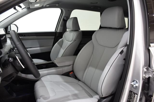 new 2025 Hyundai Palisade car, priced at $40,574
