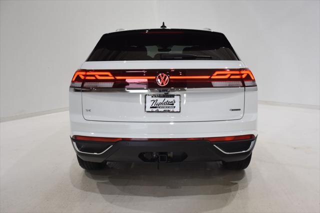 new 2025 Volkswagen Atlas Cross Sport car, priced at $43,091