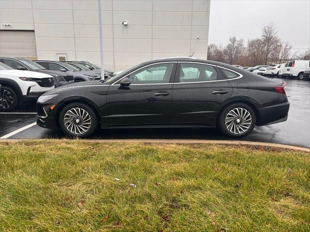 used 2021 Hyundai Sonata car, priced at $23,236