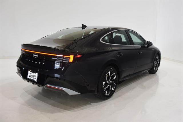 new 2025 Hyundai Sonata car, priced at $30,083