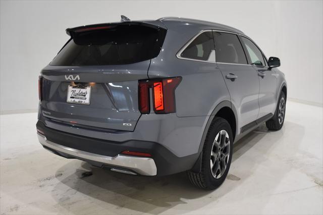 new 2025 Kia Sorento car, priced at $34,268