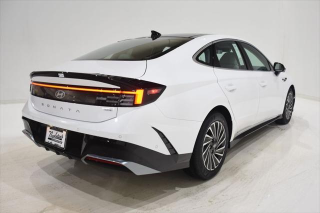 new 2025 Hyundai Sonata Hybrid car, priced at $37,911