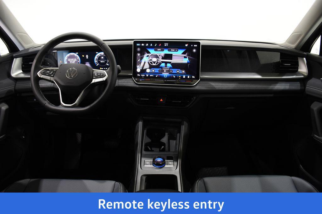 new 2025 Volkswagen Tiguan car, priced at $33,270