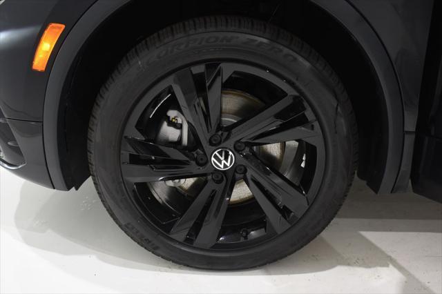 new 2024 Volkswagen Tiguan car, priced at $32,254