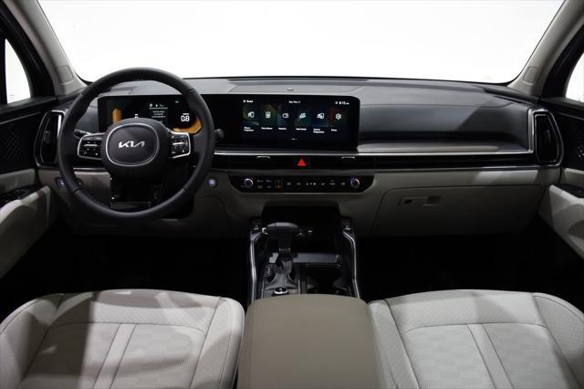 new 2025 Kia Sorento car, priced at $36,871