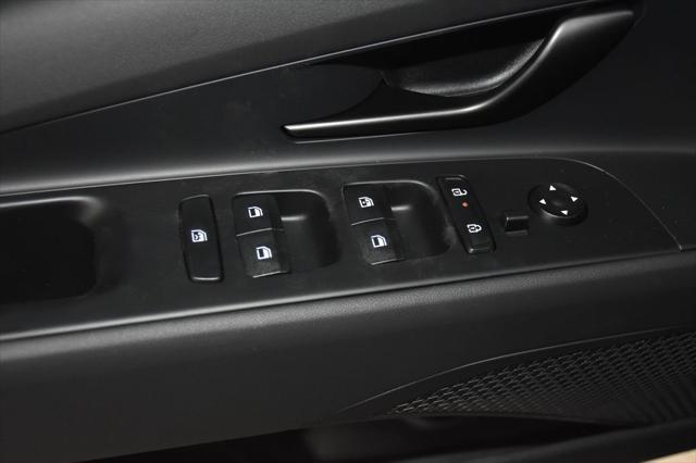 new 2025 Hyundai Elantra car, priced at $27,339