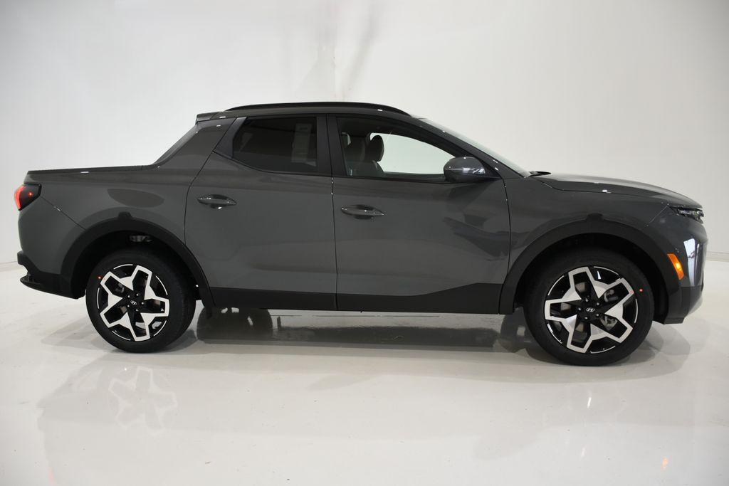 new 2024 Hyundai Santa Cruz car, priced at $39,695