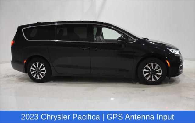 used 2023 Chrysler Pacifica Hybrid car, priced at $26,574