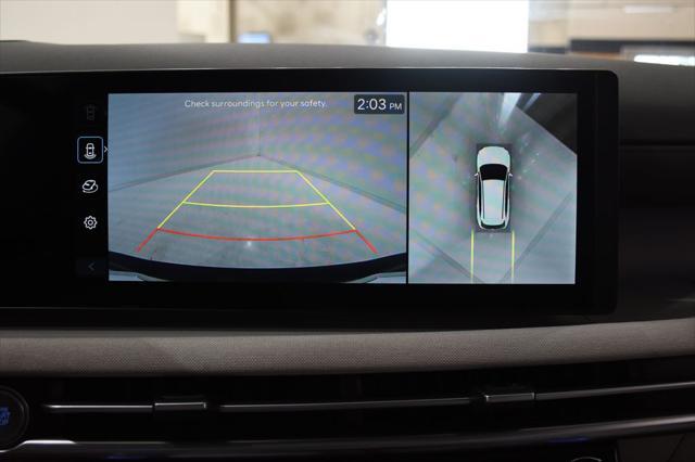 new 2025 Hyundai TUCSON Hybrid car, priced at $42,225
