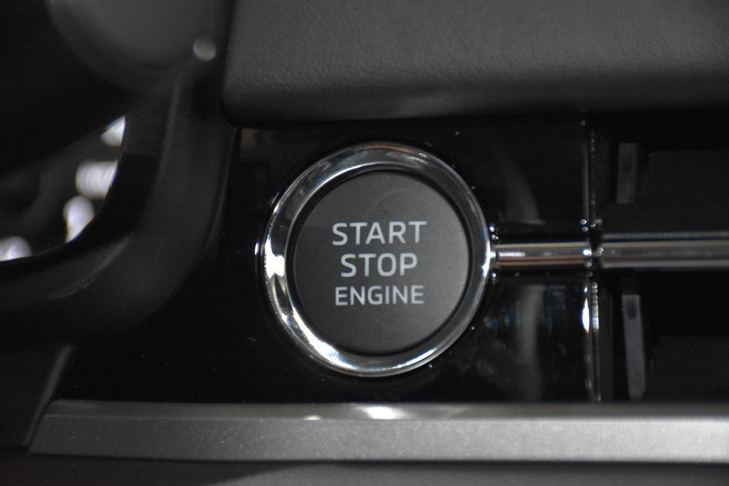 new 2025 Mitsubishi Outlander car, priced at $35,378