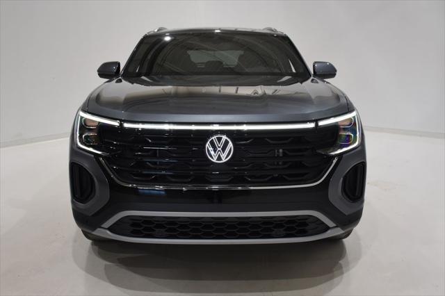 new 2025 Volkswagen Atlas Cross Sport car, priced at $43,103