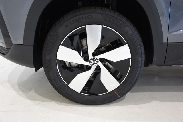 new 2024 Volkswagen Taos car, priced at $24,857