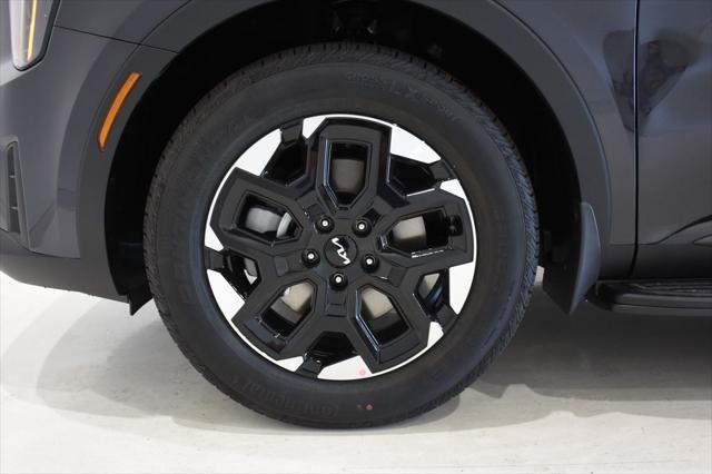 new 2025 Kia Sorento car, priced at $39,080