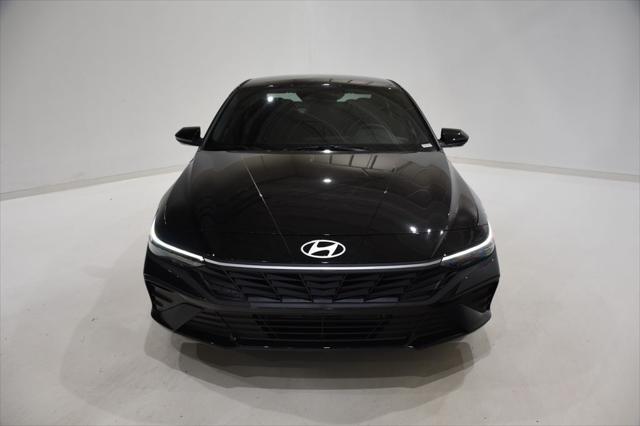 new 2025 Hyundai Elantra car, priced at $27,839