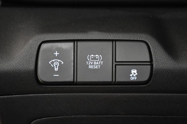 new 2025 Hyundai Elantra car, priced at $27,839
