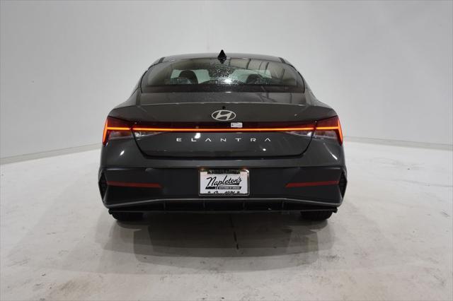 new 2025 Hyundai Elantra car, priced at $26,318