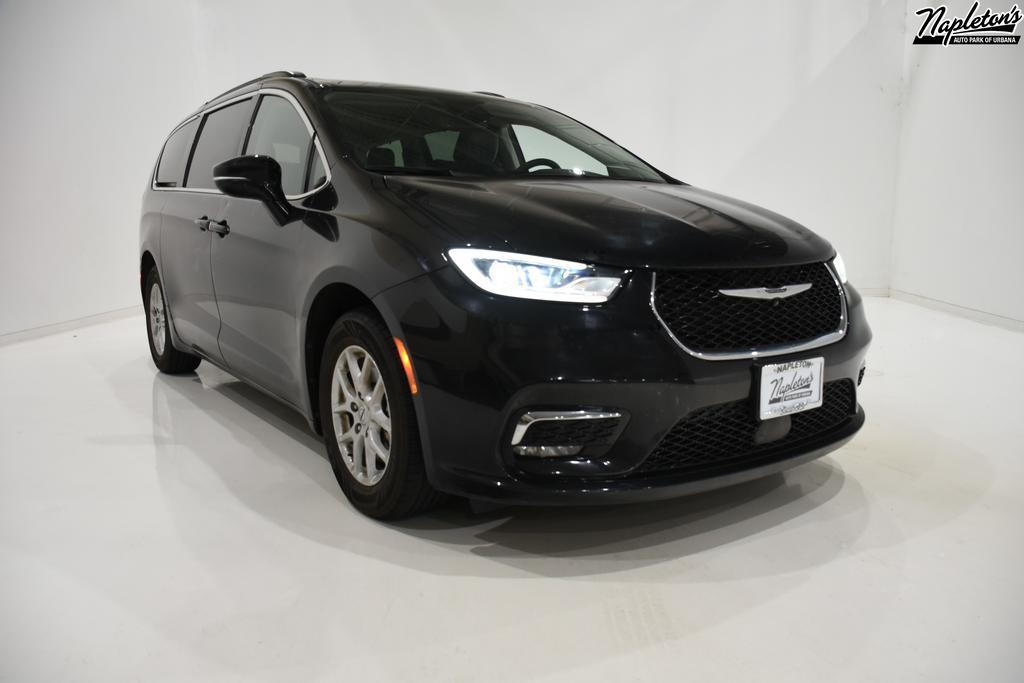 used 2022 Chrysler Pacifica car, priced at $22,500