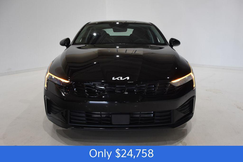 new 2025 Kia K5 car, priced at $24,758