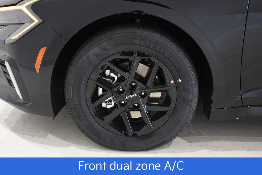 new 2025 Kia K5 car, priced at $24,758