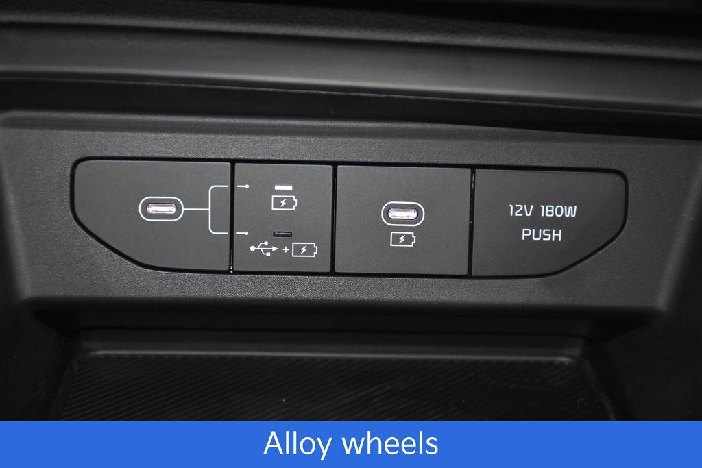 new 2025 Kia K5 car, priced at $24,758