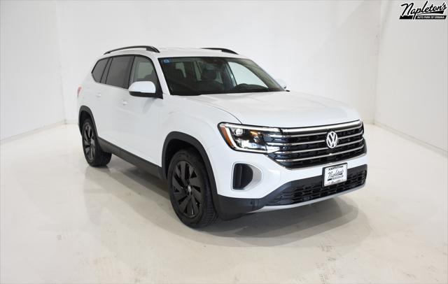 new 2024 Volkswagen Atlas car, priced at $39,400