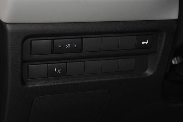 new 2025 Mitsubishi Outlander car, priced at $43,627