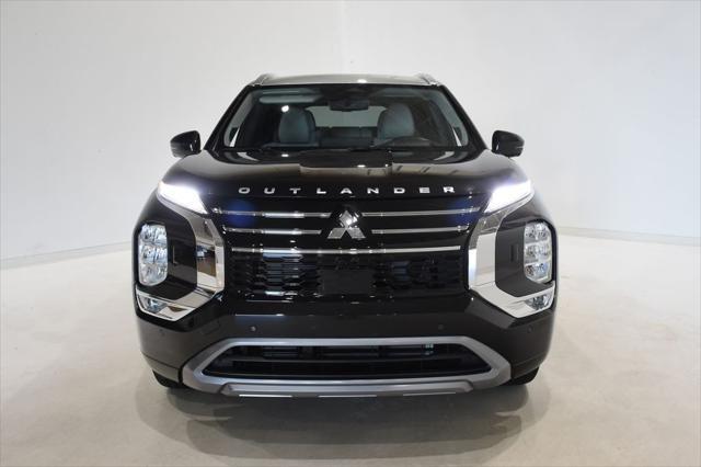 new 2025 Mitsubishi Outlander car, priced at $43,627