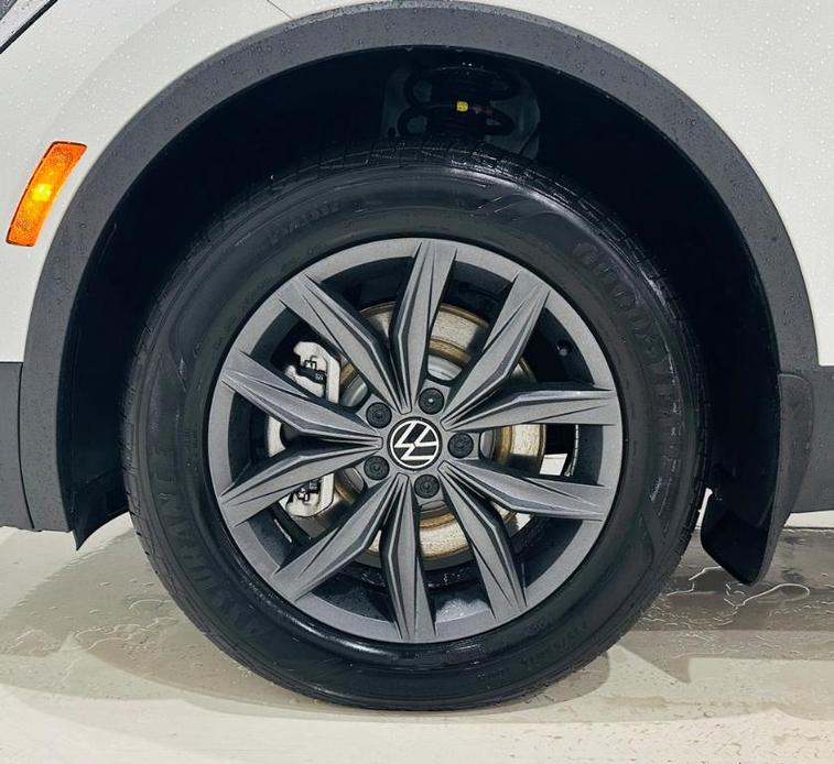 new 2024 Volkswagen Tiguan car, priced at $34,395