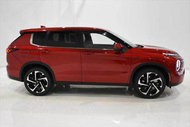 new 2024 Mitsubishi Outlander car, priced at $30,565