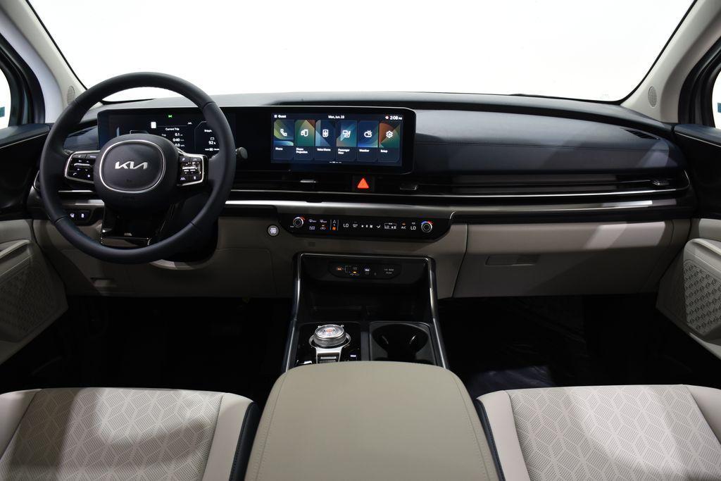 new 2026 Kia Carnival Hybrid car, priced at $50,535