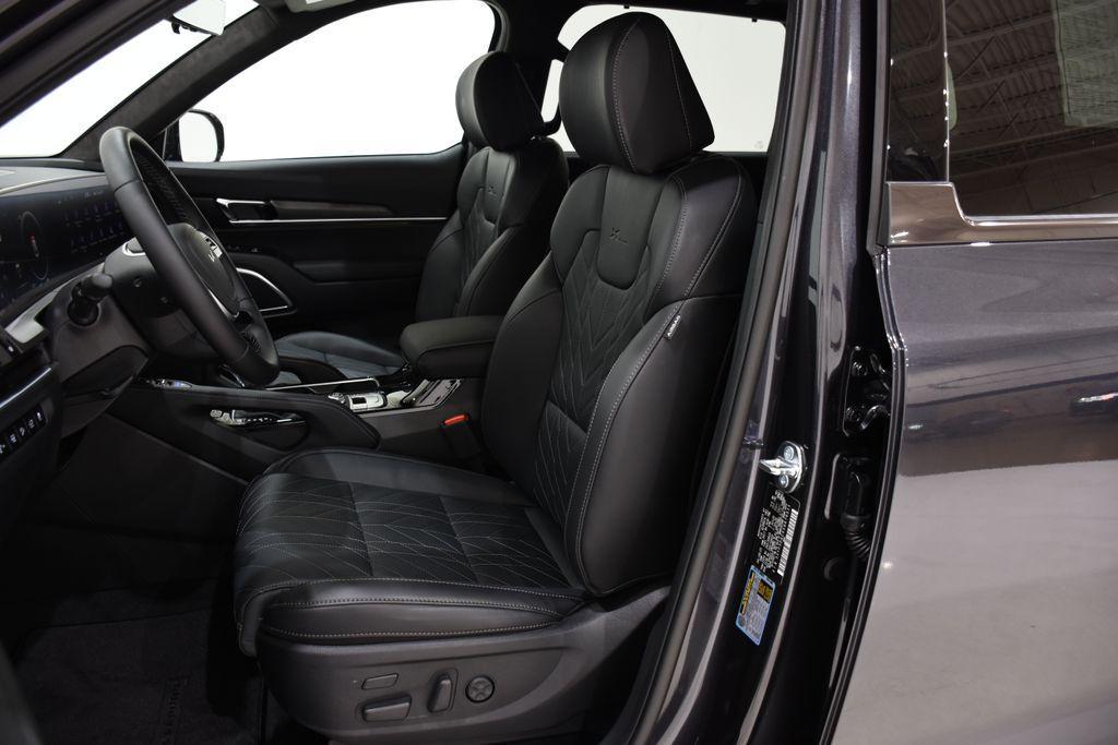 new 2025 Kia Telluride car, priced at $51,279