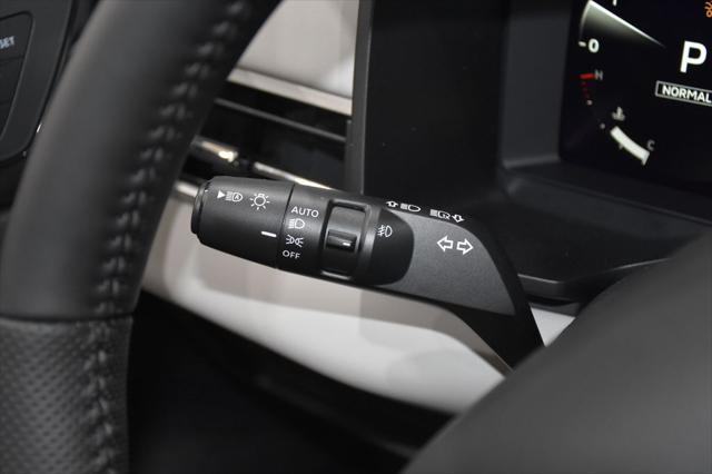 new 2025 Mitsubishi Outlander car, priced at $38,365