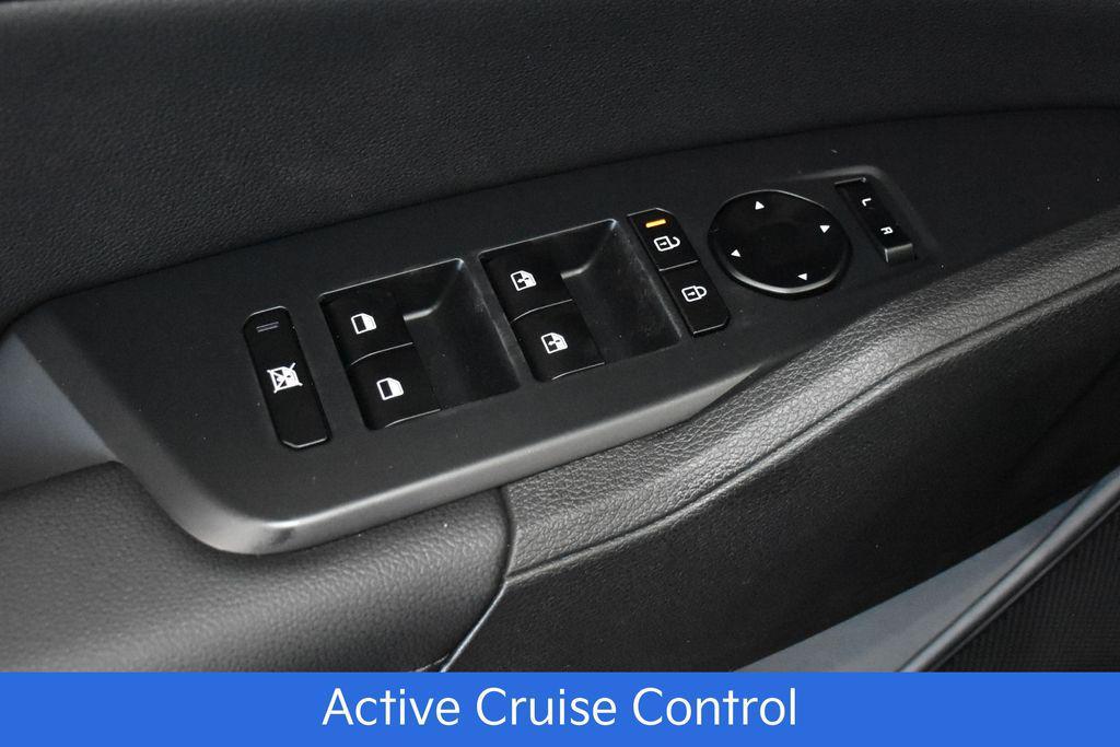 new 2026 Kia Sportage car, priced at $36,614