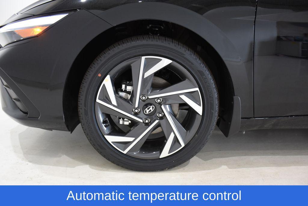 new 2025 Hyundai ELANTRA HEV car, priced at $25,589