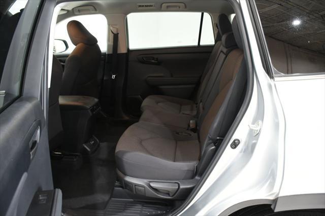 used 2024 Toyota Highlander car, priced at $38,690