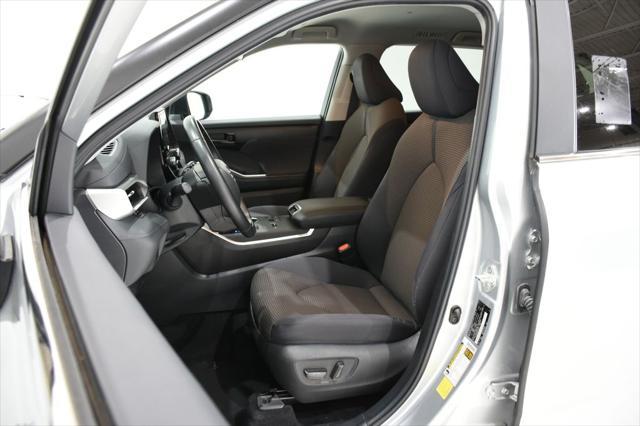 used 2024 Toyota Highlander car, priced at $38,690