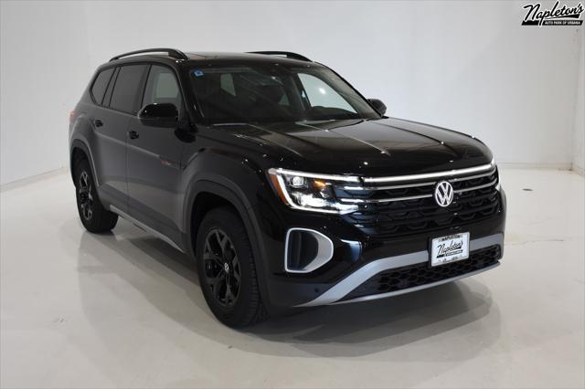 new 2024 Volkswagen Atlas car, priced at $43,116