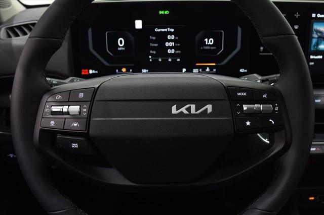 new 2025 Kia K4 car, priced at $24,074