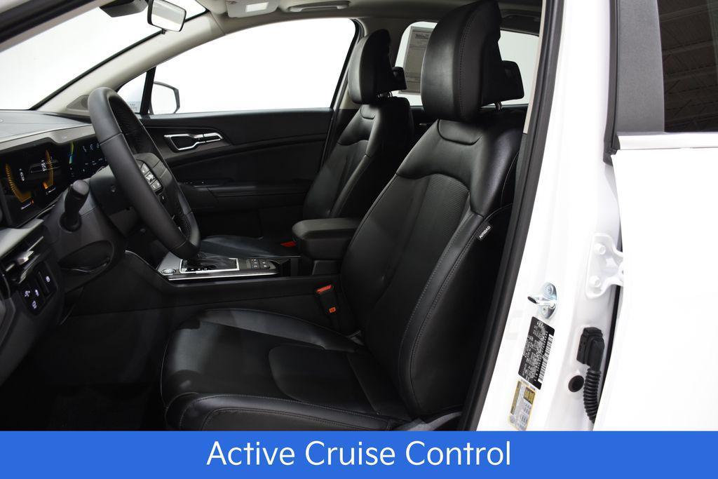 new 2026 Kia Sportage car, priced at $32,426